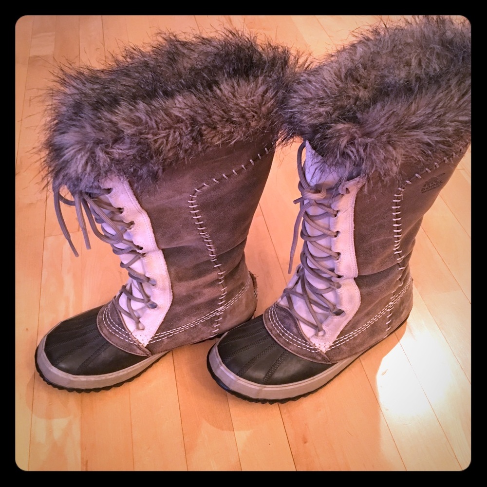 Sorel Fur-Top mid-calf boot